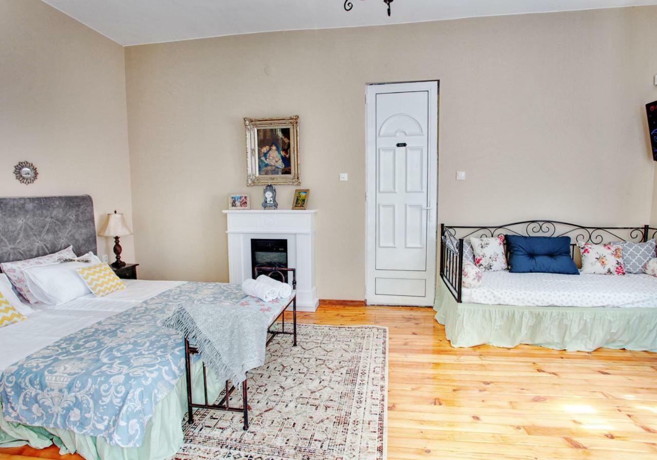 Guest House Sahat Tepe Plovdiv Bagian luar foto